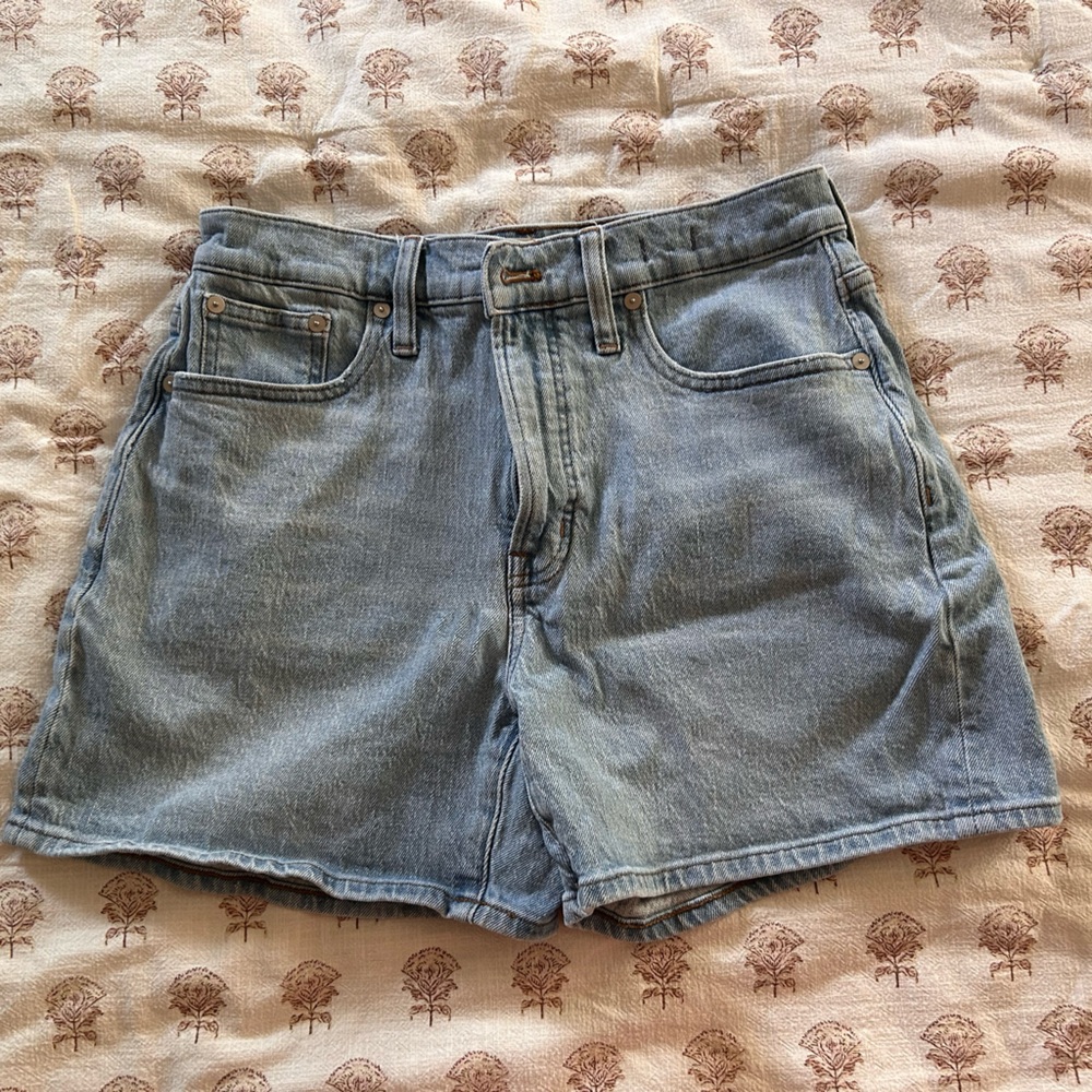 Madewell, The Perfect Mid-Length Jean Short, Size 28